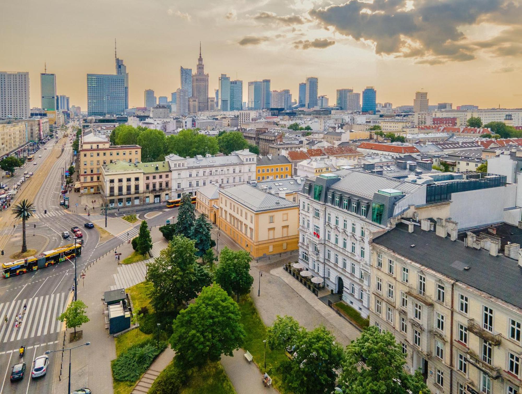 Hotel Indigo Warsaw Nowy Swiat By Ihg Bagian luar foto