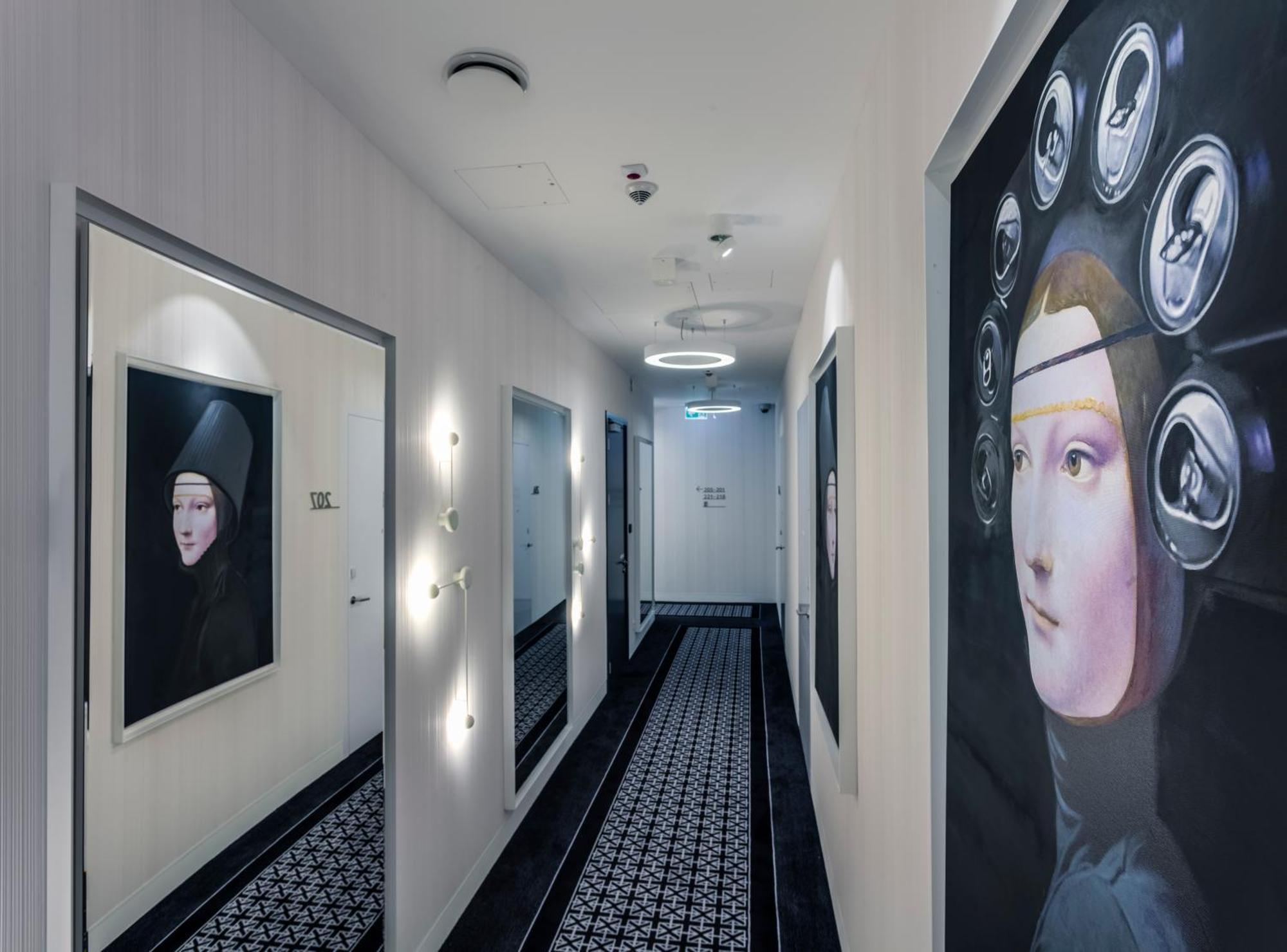 Hotel Indigo Warsaw Nowy Swiat By Ihg Bagian luar foto