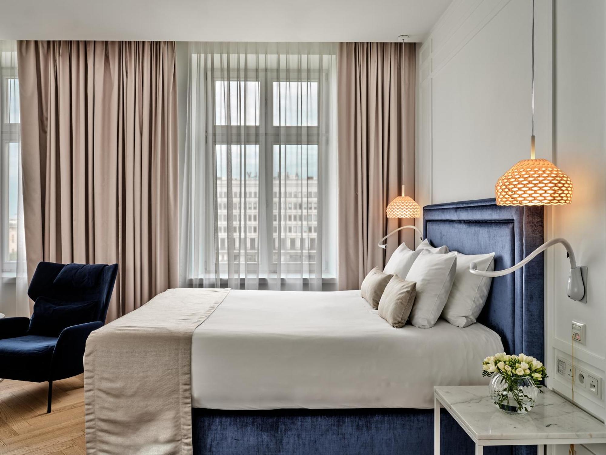Hotel Indigo Warsaw Nowy Swiat By Ihg Bagian luar foto