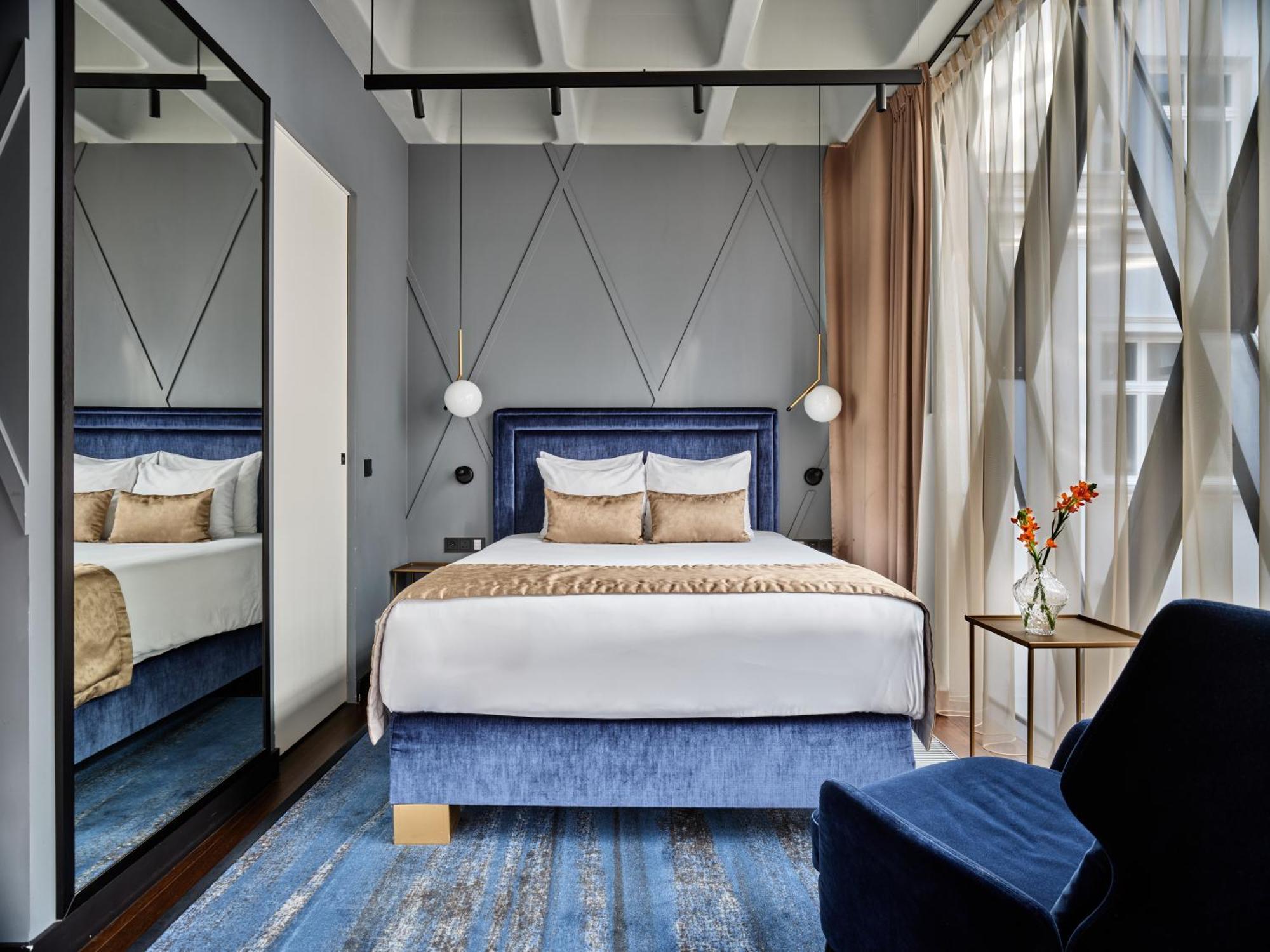 Hotel Indigo Warsaw Nowy Swiat By Ihg Bagian luar foto